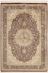 Ghom Silk