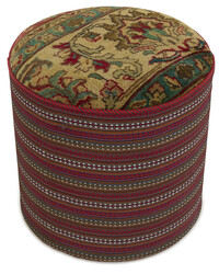 Pouf