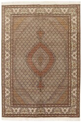 Tabriz 40 Mahi